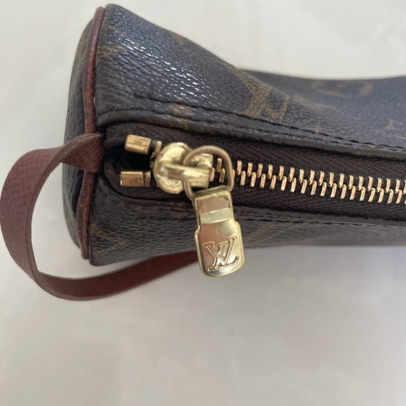 Louis Vuitton Mini Papillon - Picture 5 of 11